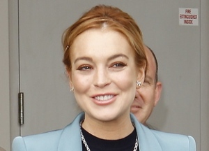 Lindsay Lohan đưa Liz Taylor trở lại cuộc sống